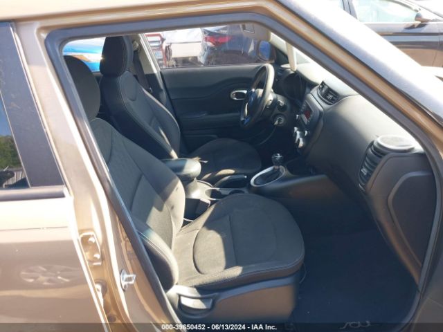 Photo 4 VIN: KNDJN2A20F7178346 - KIA SOUL 