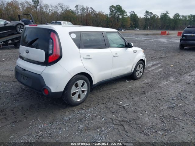 Photo 3 VIN: KNDJN2A20F7180453 - KIA SOUL 