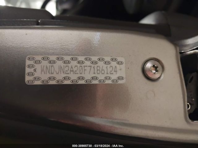 Photo 8 VIN: KNDJN2A20F7186124 - KIA SOUL 