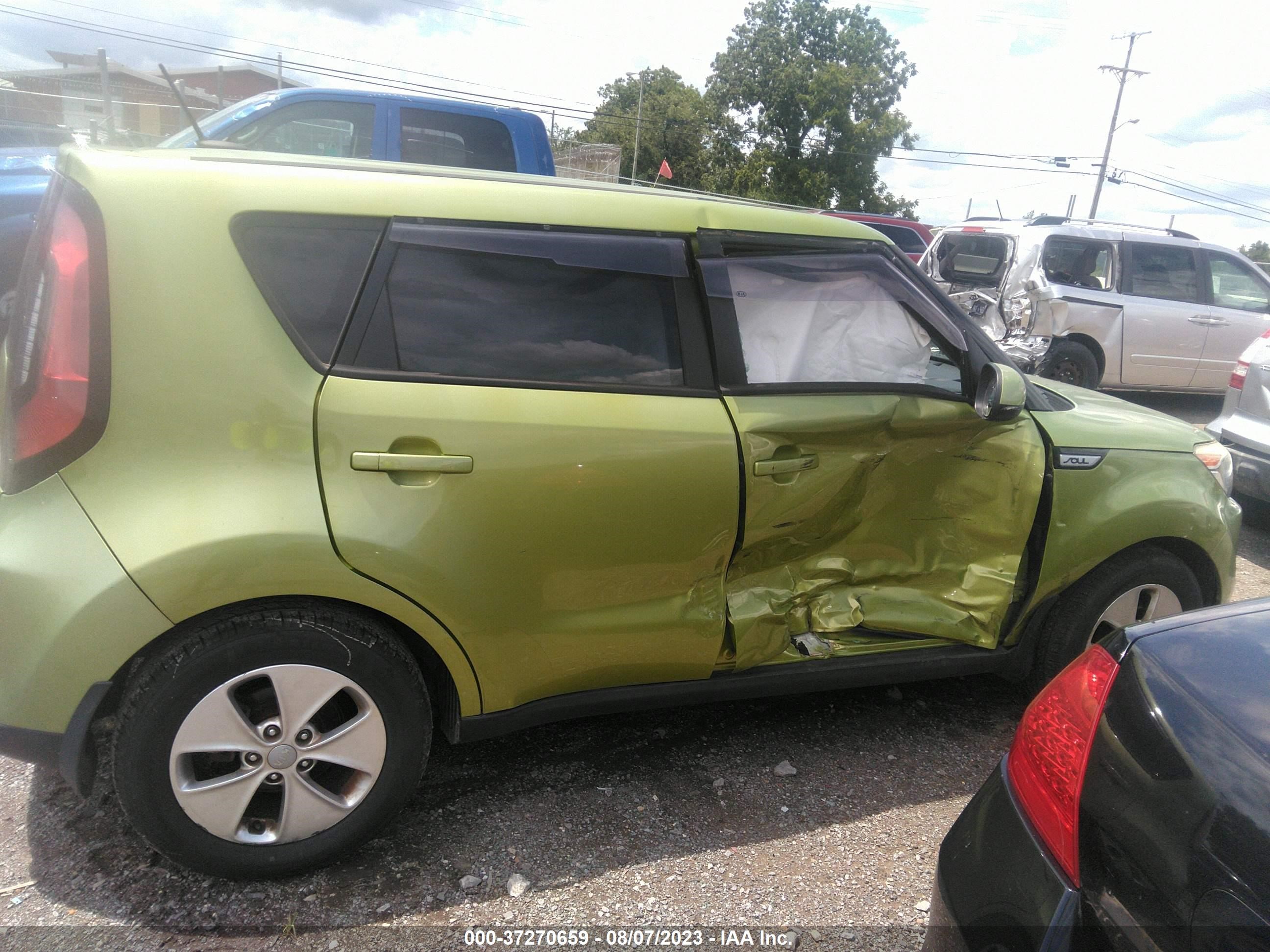 Photo 12 VIN: KNDJN2A20F7756459 - KIA SOUL 