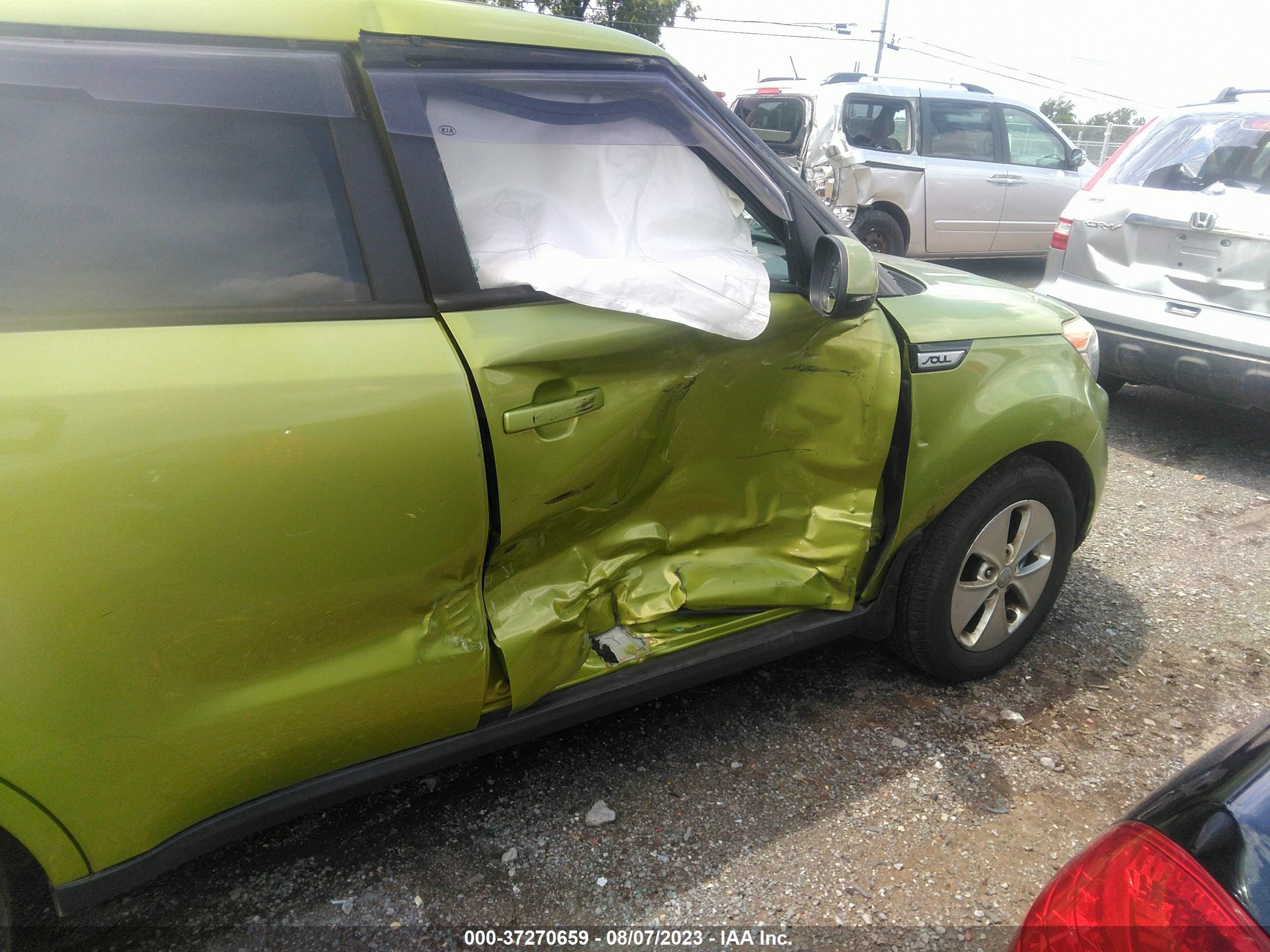 Photo 5 VIN: KNDJN2A20F7756459 - KIA SOUL 