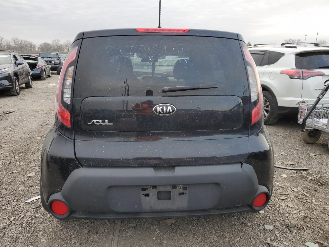 Photo 5 VIN: KNDJN2A20F7763718 - KIA SOUL 