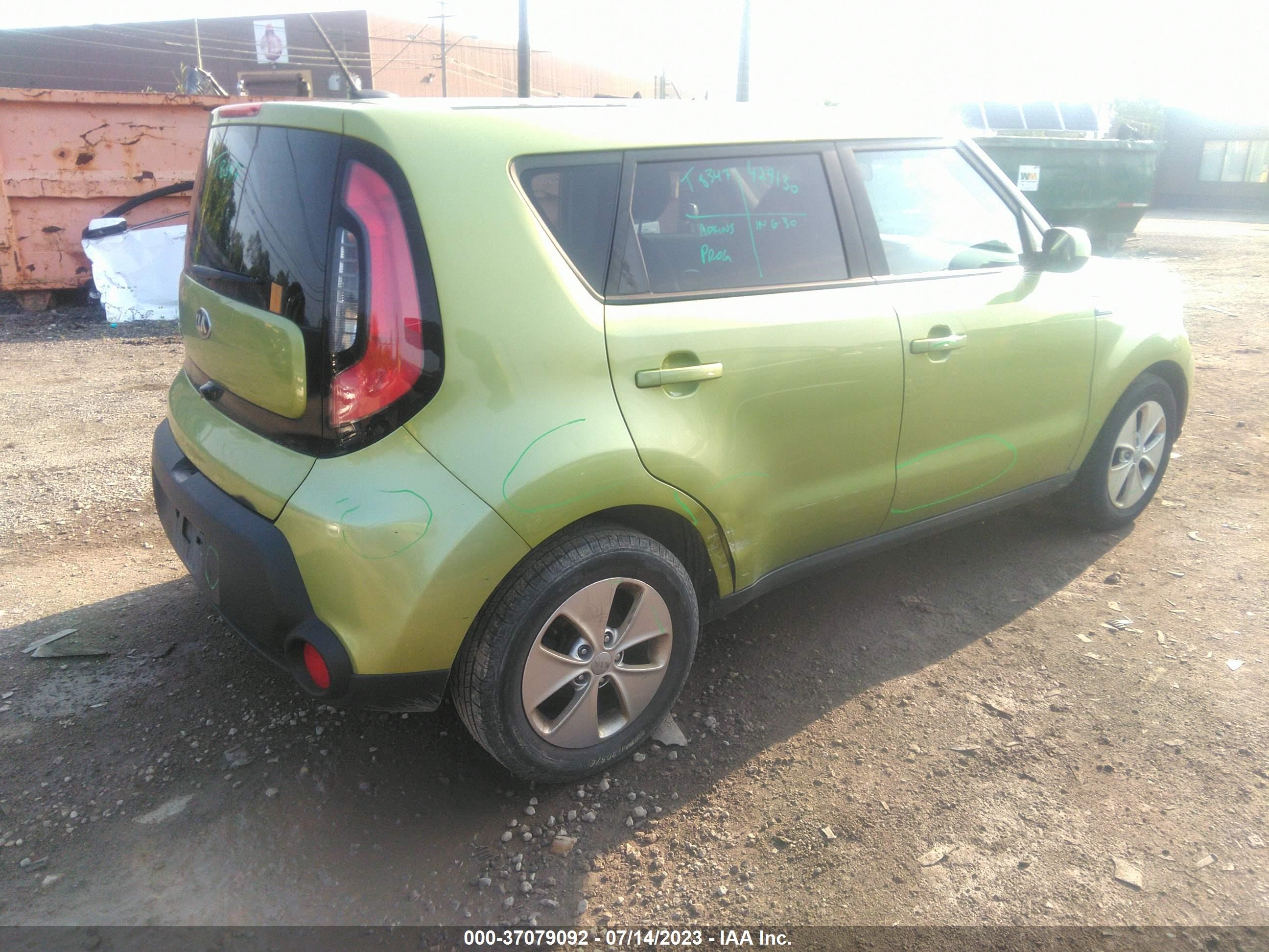 Photo 3 VIN: KNDJN2A20F7764285 - KIA SOUL 