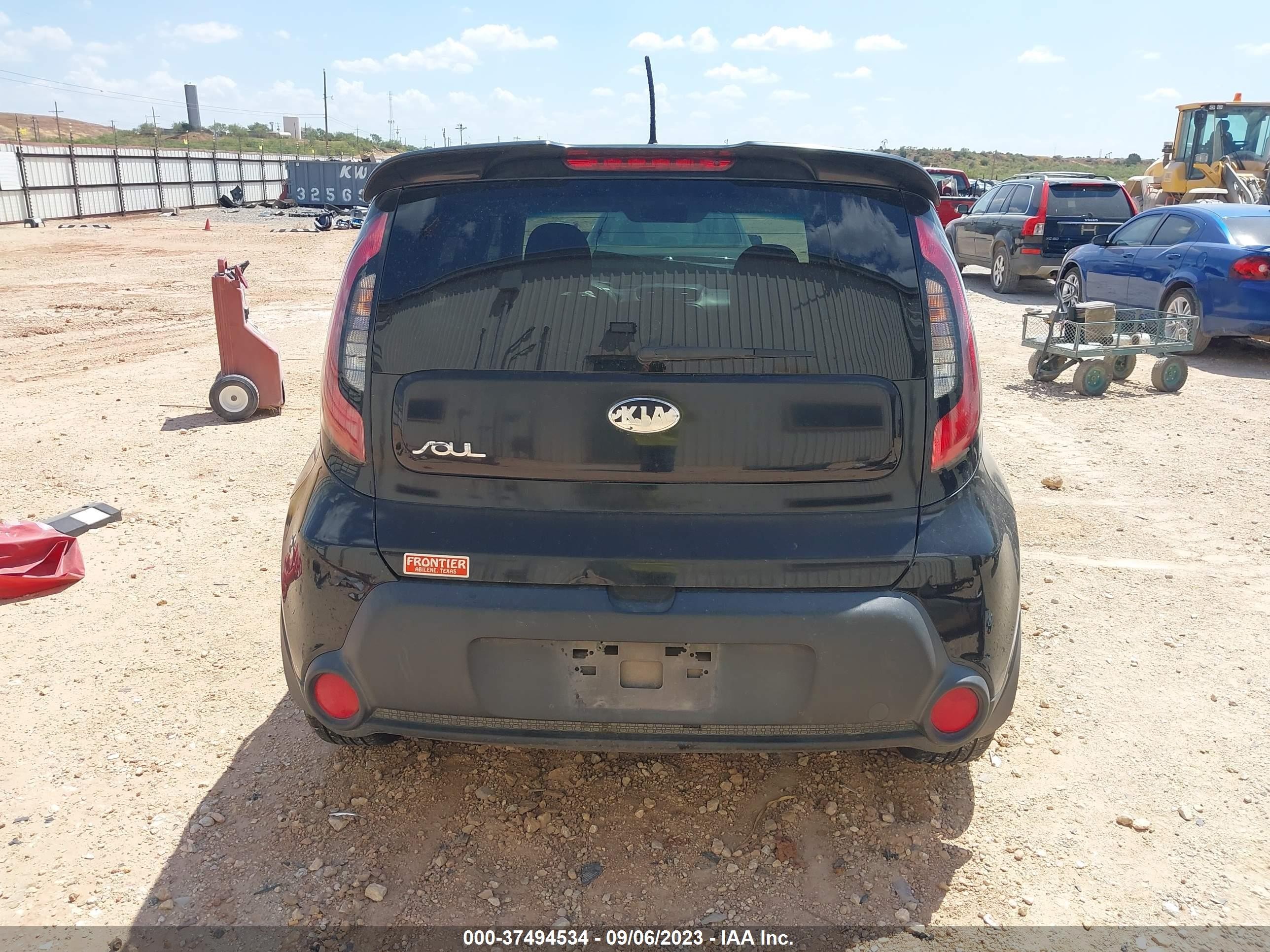 Photo 15 VIN: KNDJN2A20F7779921 - KIA SOUL 