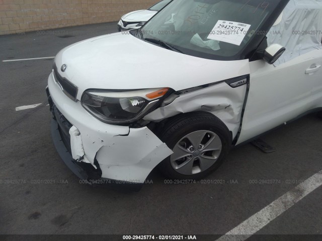 Photo 5 VIN: KNDJN2A20F7794368 - KIA SOUL 