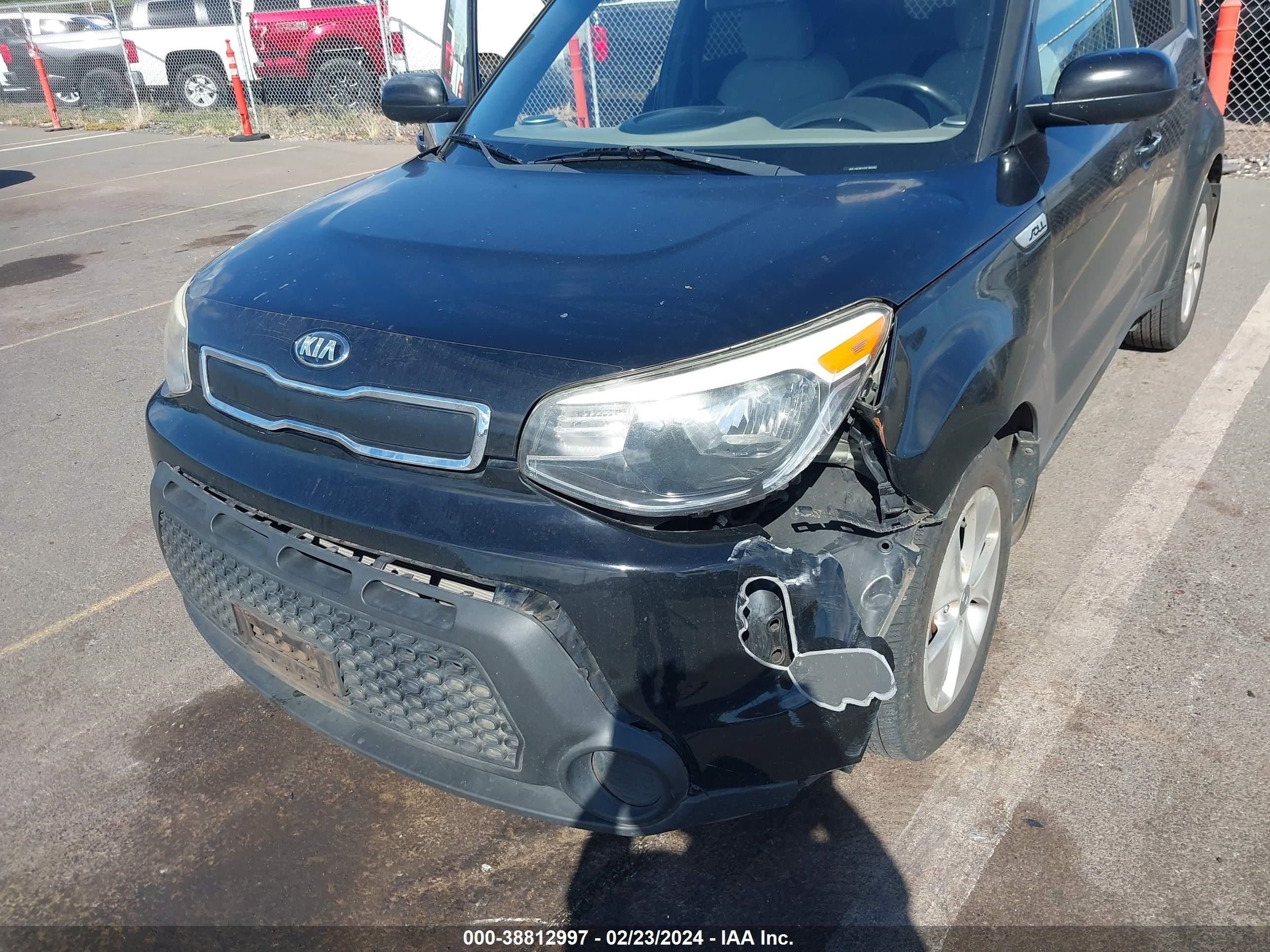 Photo 5 VIN: KNDJN2A20F7805062 - KIA SOUL 