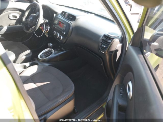 Photo 4 VIN: KNDJN2A20F7805238 - KIA SOUL 