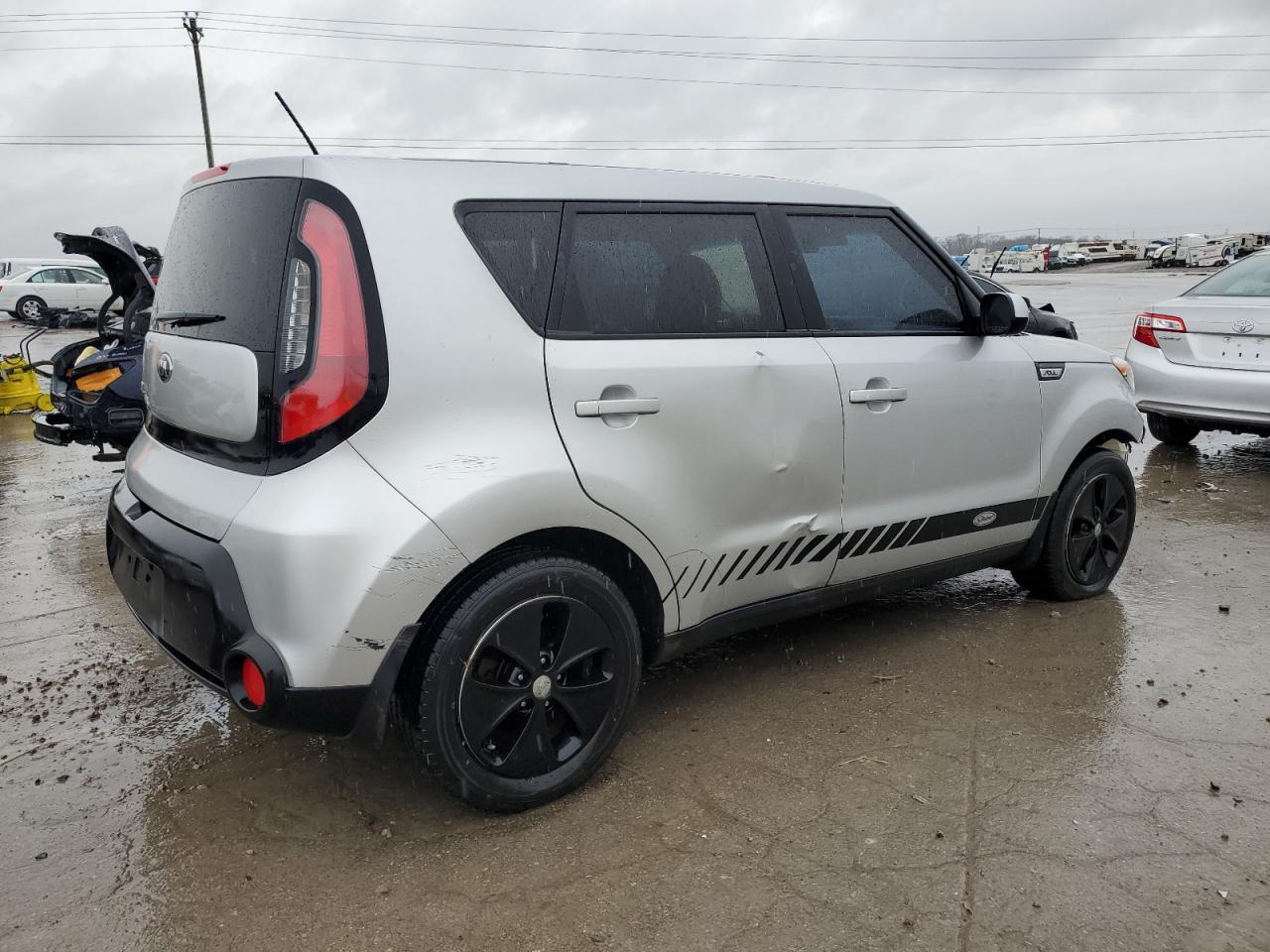 Photo 2 VIN: KNDJN2A20F7810827 - KIA SOUL 