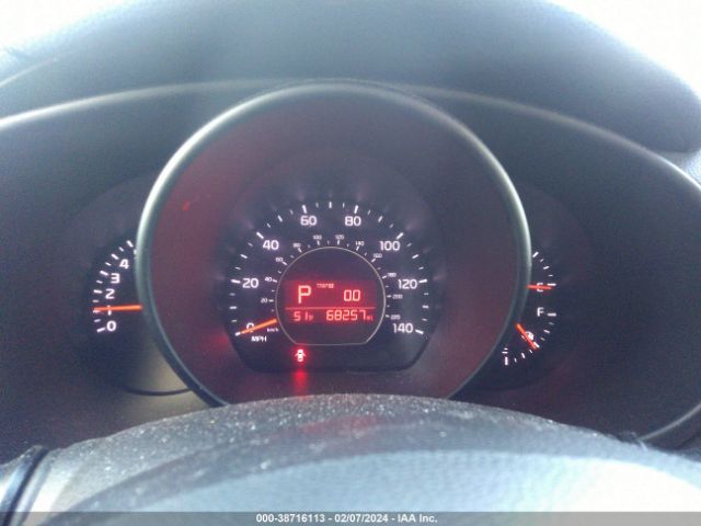 Photo 6 VIN: KNDJN2A20F7816837 - KIA SOUL 