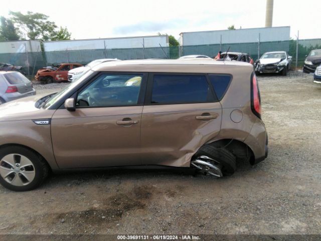 Photo 5 VIN: KNDJN2A20G7238398 - KIA SOUL 