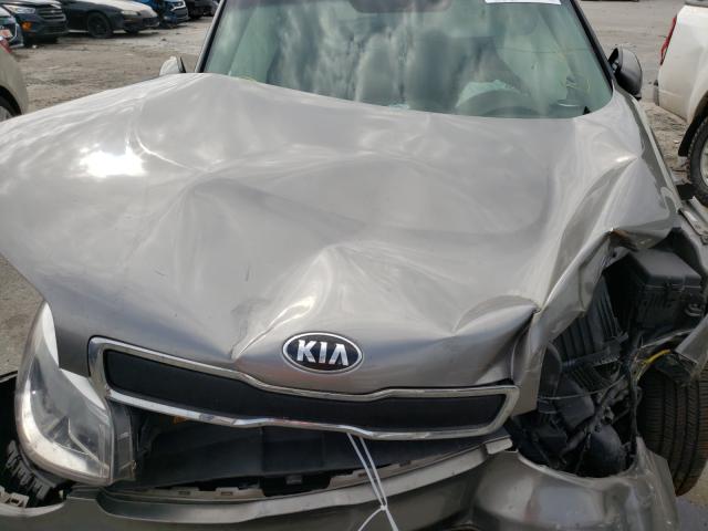 Photo 6 VIN: KNDJN2A20G7286693 - KIA SOUL 