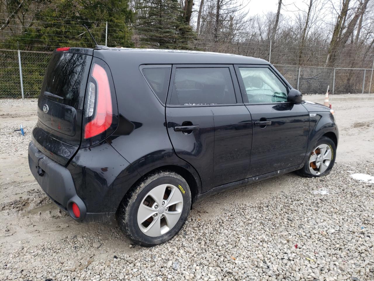 Photo 2 VIN: KNDJN2A20G7385563 - KIA SOUL 