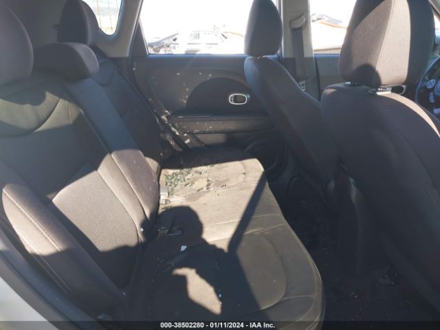 Photo 7 VIN: KNDJN2A20G7822753 - KIA SOUL 