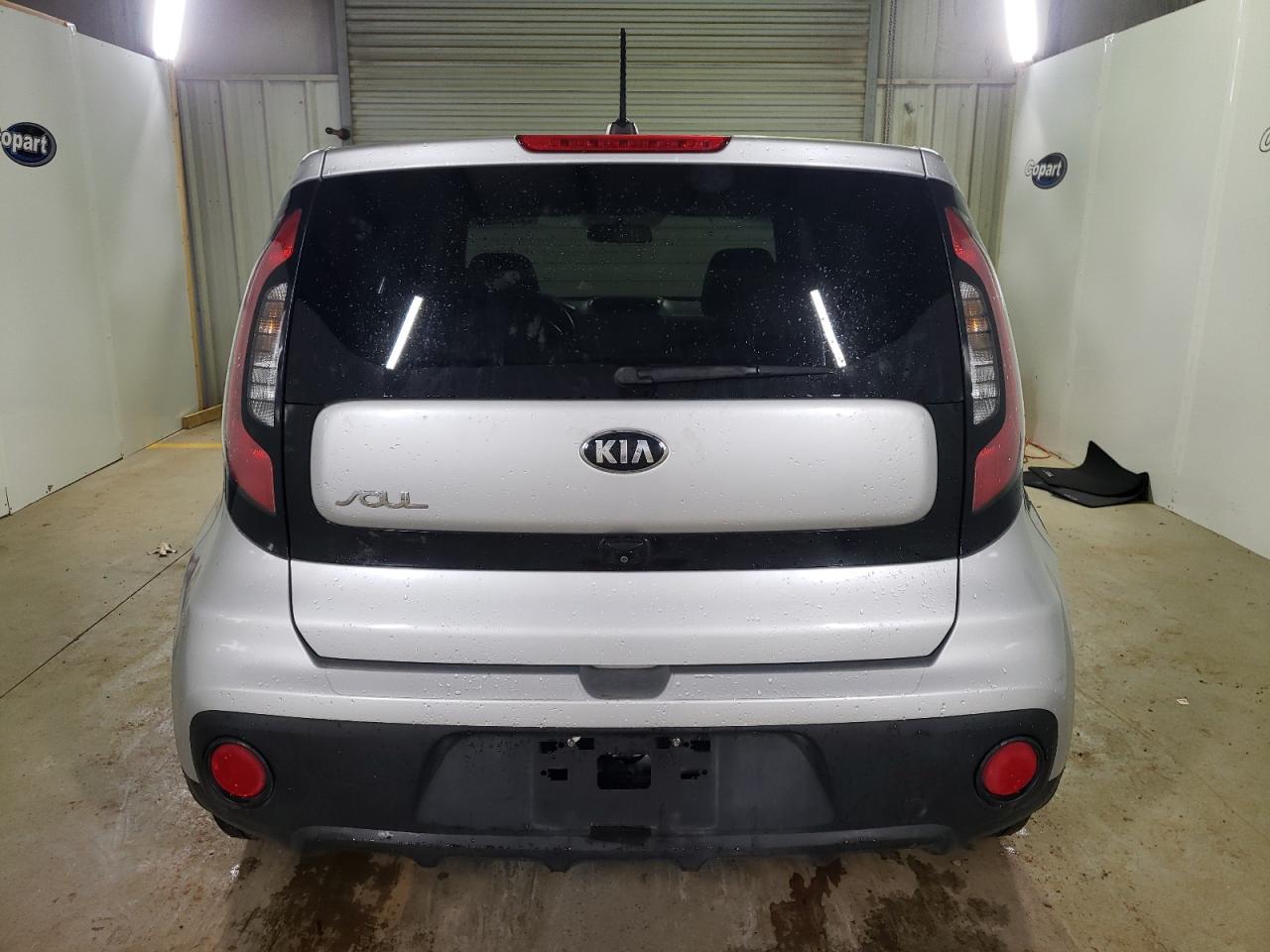 Photo 5 VIN: KNDJN2A20H7473904 - KIA SOUL 