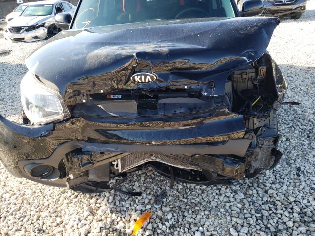 Photo 8 VIN: KNDJN2A20J7574978 - KIA SOUL 