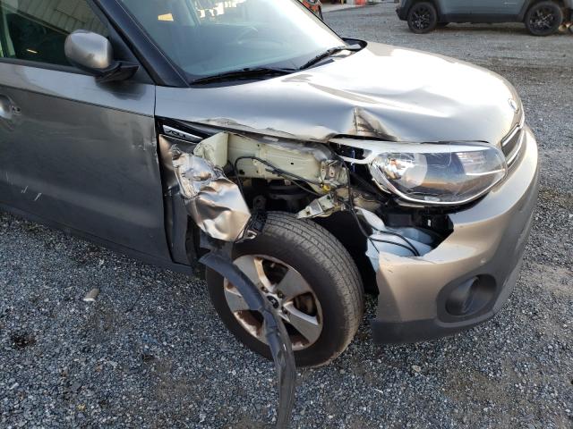 Photo 8 VIN: KNDJN2A20J7576472 - KIA SOUL 