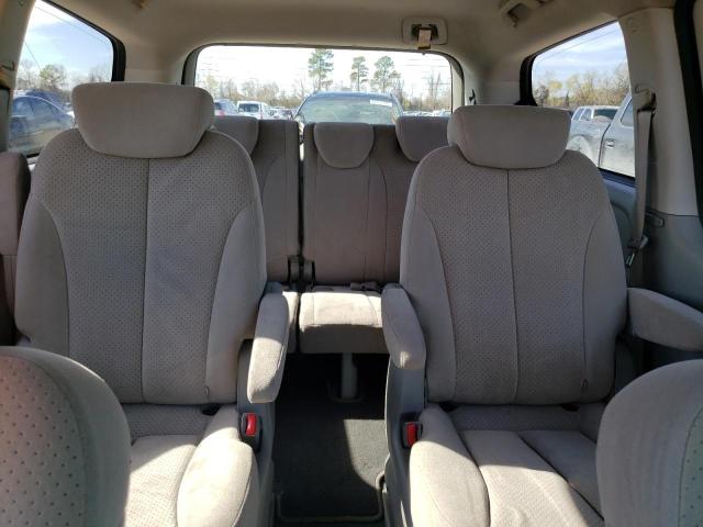 Photo 9 VIN: KNDJN2A20J7901623 - HYUNDAI ENTOURAGE 