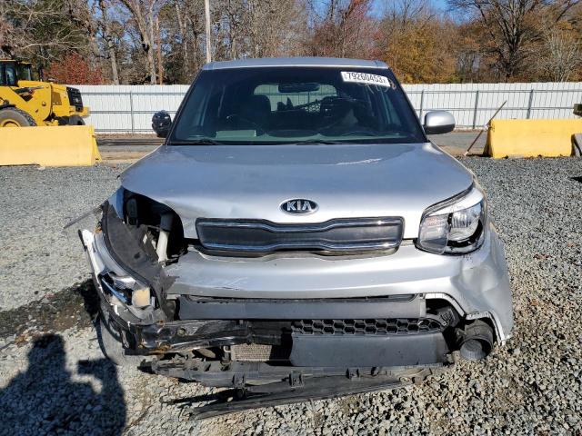 Photo 4 VIN: KNDJN2A20K7004738 - KIA SOUL 