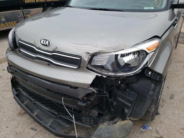 Photo 8 VIN: KNDJN2A20K7645176 - KIA SOUL 