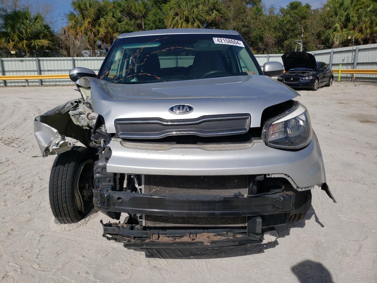 Photo 4 VIN: KNDJN2A20K7667856 - KIA SOUL 