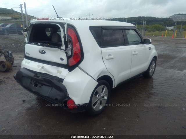 Photo 3 VIN: KNDJN2A21F7120388 - KIA SOUL 