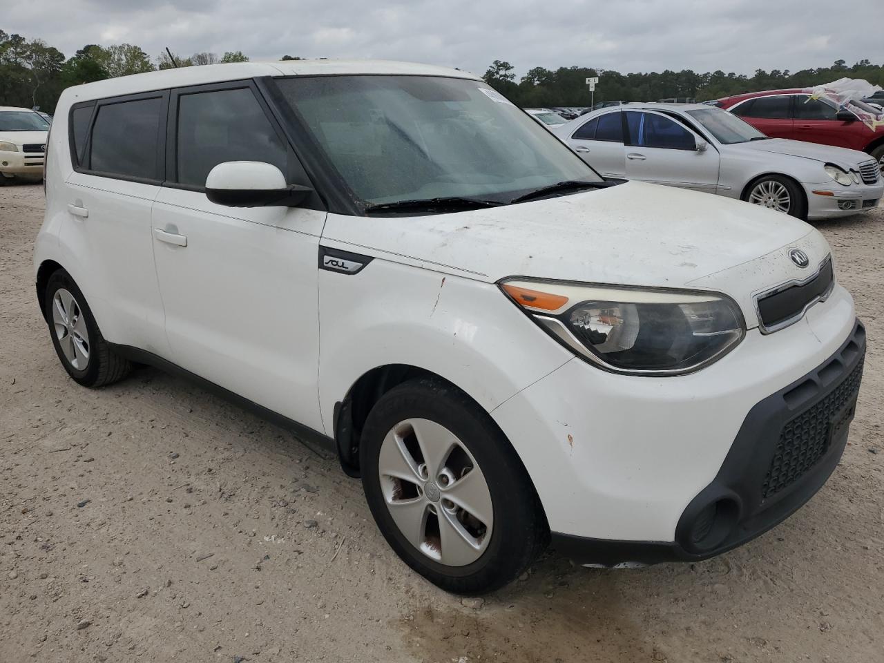 Photo 3 VIN: KNDJN2A21F7208485 - KIA SOUL 