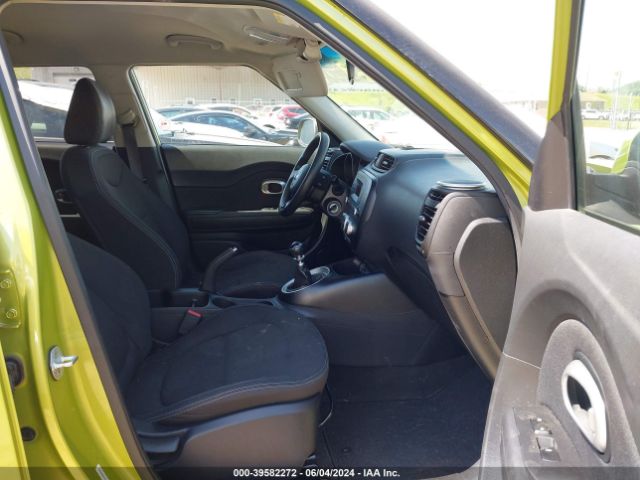 Photo 4 VIN: KNDJN2A21F7751125 - KIA SOUL 