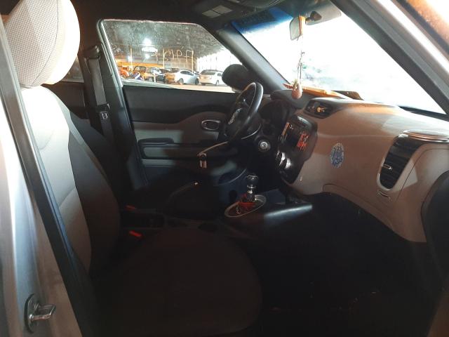 Photo 4 VIN: KNDJN2A21F7789518 - KIA SOUL 