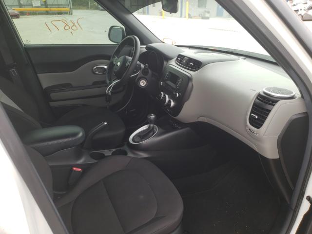 Photo 4 VIN: KNDJN2A21F7797523 - KIA SOUL 