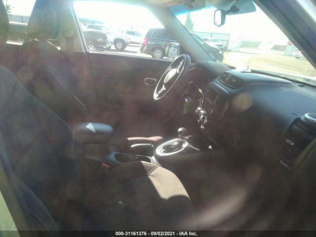 Photo 4 VIN: KNDJN2A21F7803434 - KIA SOUL 