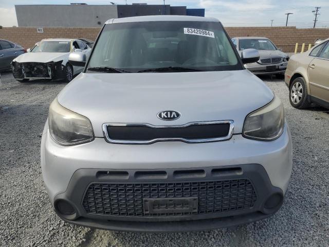 Photo 4 VIN: KNDJN2A21F7817236 - KIA SOUL 