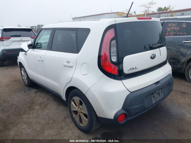 Photo 2 VIN: KNDJN2A21G7250723 - KIA SOUL 