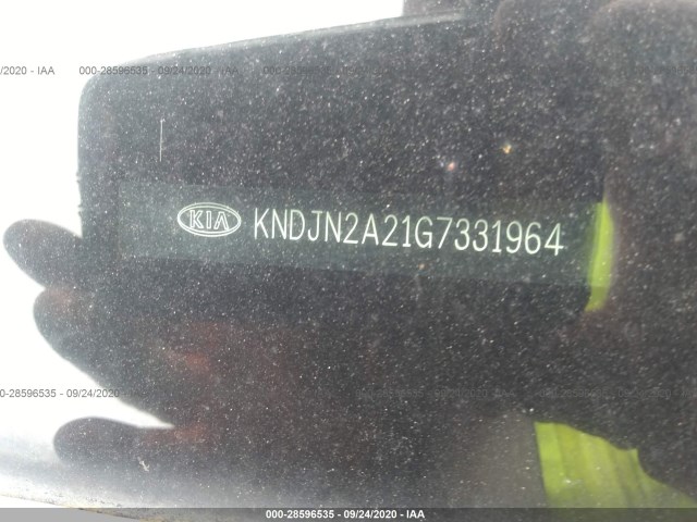 Photo 8 VIN: KNDJN2A21G7331964 - KIA SOUL 