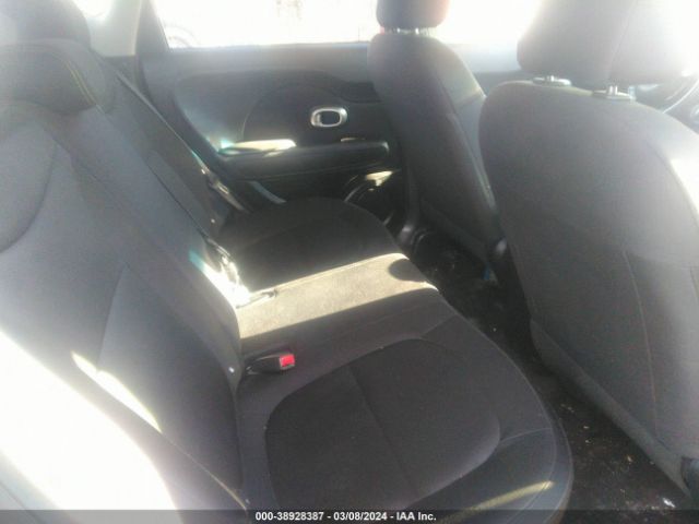 Photo 7 VIN: KNDJN2A21G7381764 - KIA SOUL 