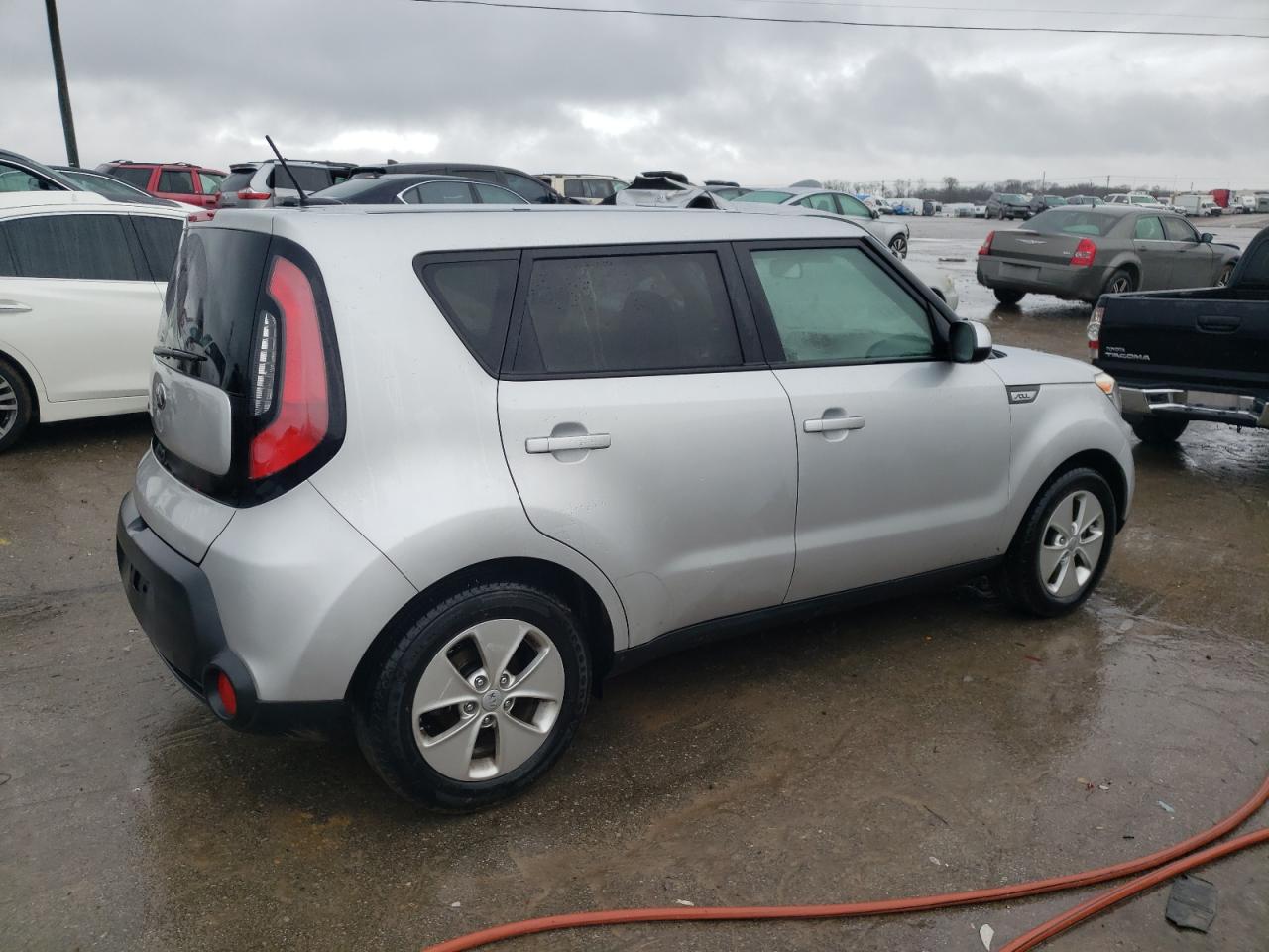 Photo 2 VIN: KNDJN2A21G7841148 - KIA SOUL 