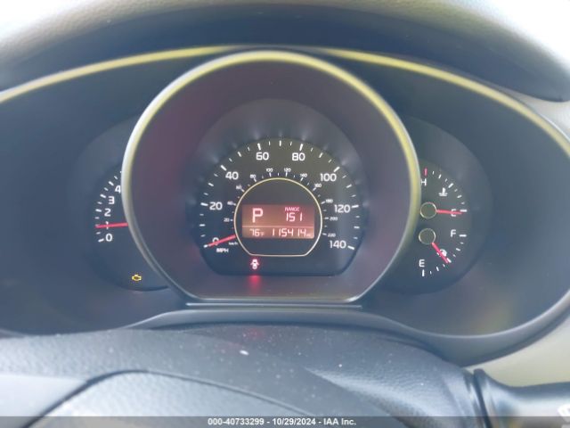 Photo 6 VIN: KNDJN2A21H7464063 - KIA SOUL 