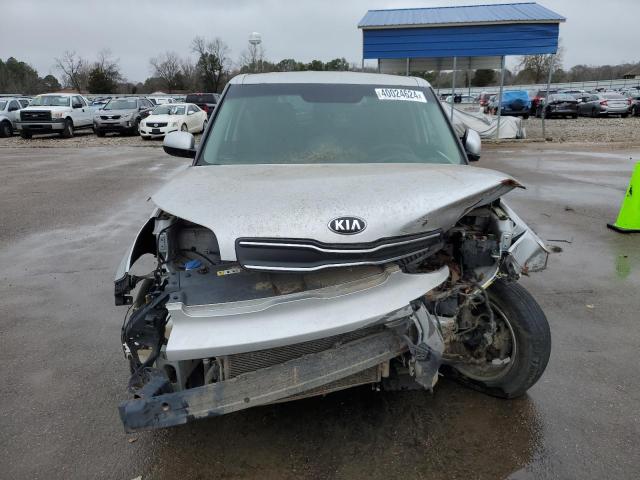 Photo 4 VIN: KNDJN2A21J7555369 - KIA SOUL 