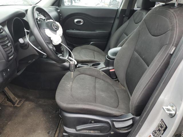 Photo 6 VIN: KNDJN2A21J7555369 - KIA SOUL 