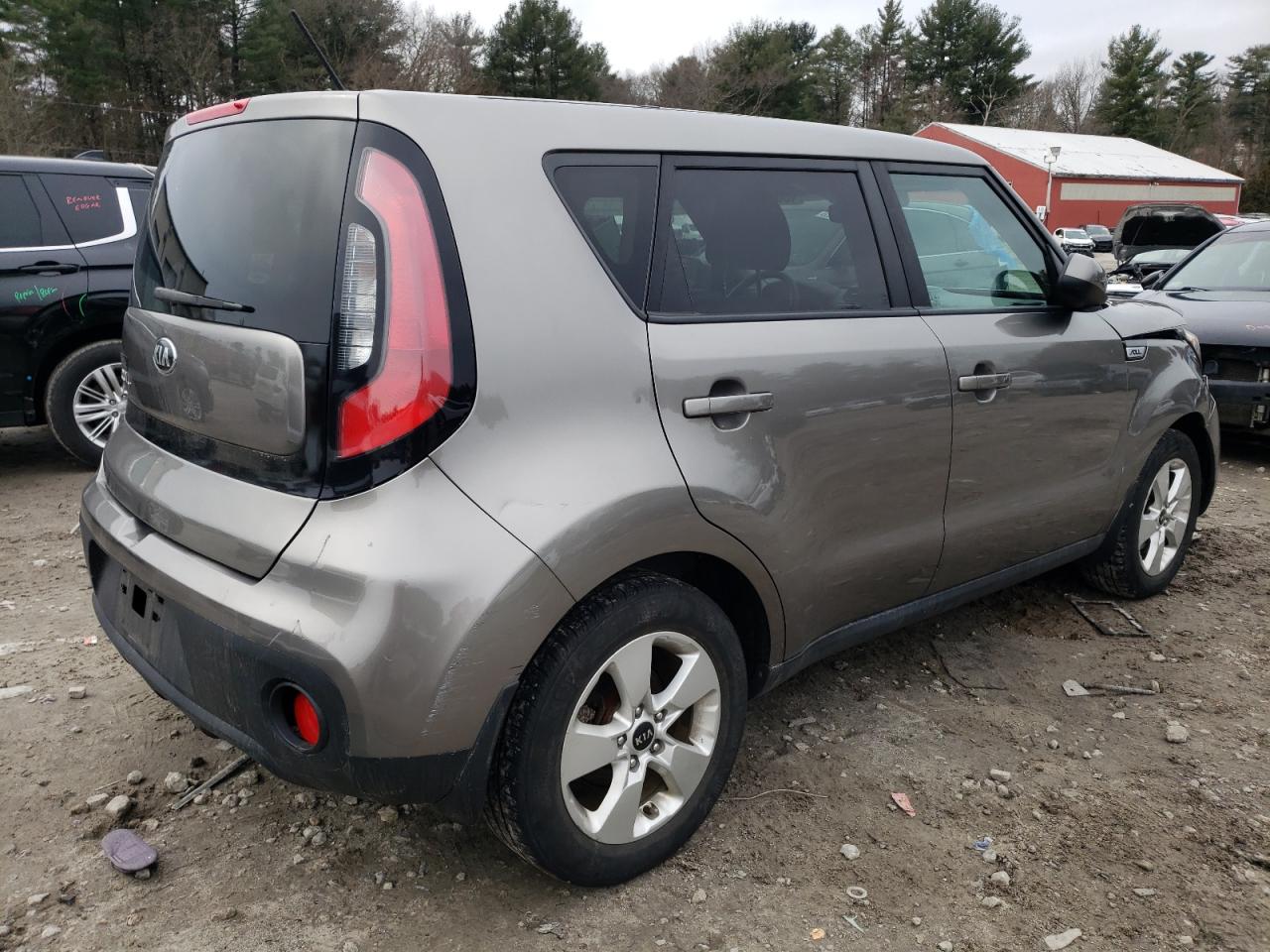 Photo 2 VIN: KNDJN2A21J7575301 - KIA SOUL 