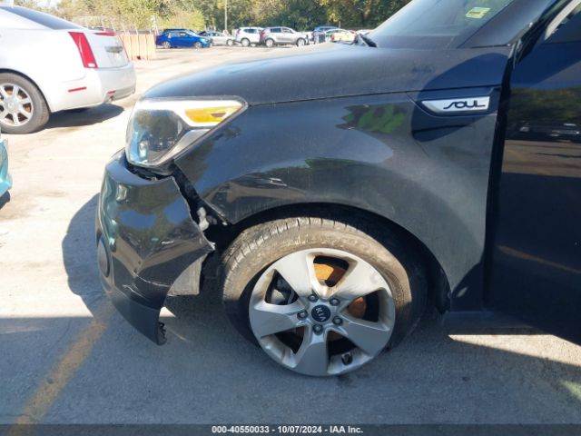 Photo 5 VIN: KNDJN2A21J7581339 - KIA SOUL 