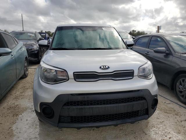 Photo 4 VIN: KNDJN2A21J7590932 - KIA SOUL 