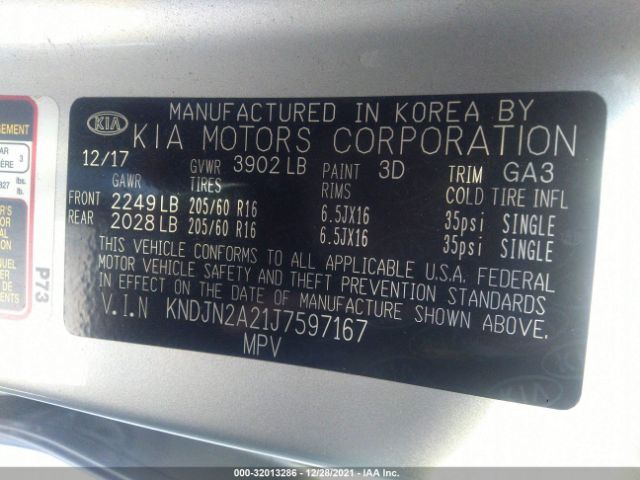 Photo 8 VIN: KNDJN2A21J7597167 - KIA SOUL 