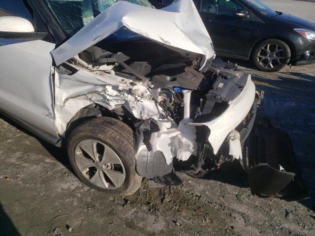 Photo 8 VIN: KNDJN2A22E7739614 - KIA SOUL 