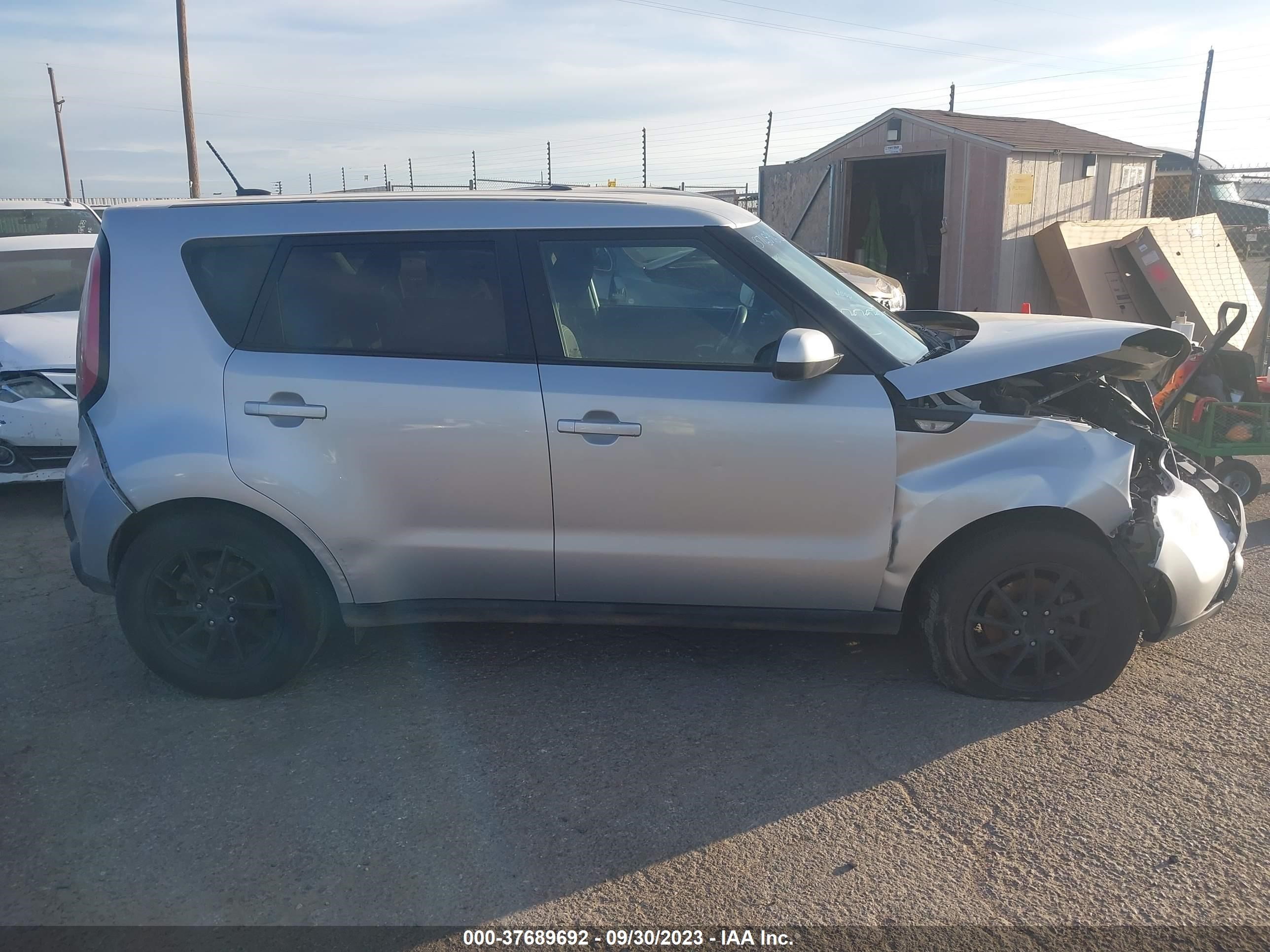 Photo 13 VIN: KNDJN2A22E7747051 - KIA SOUL 