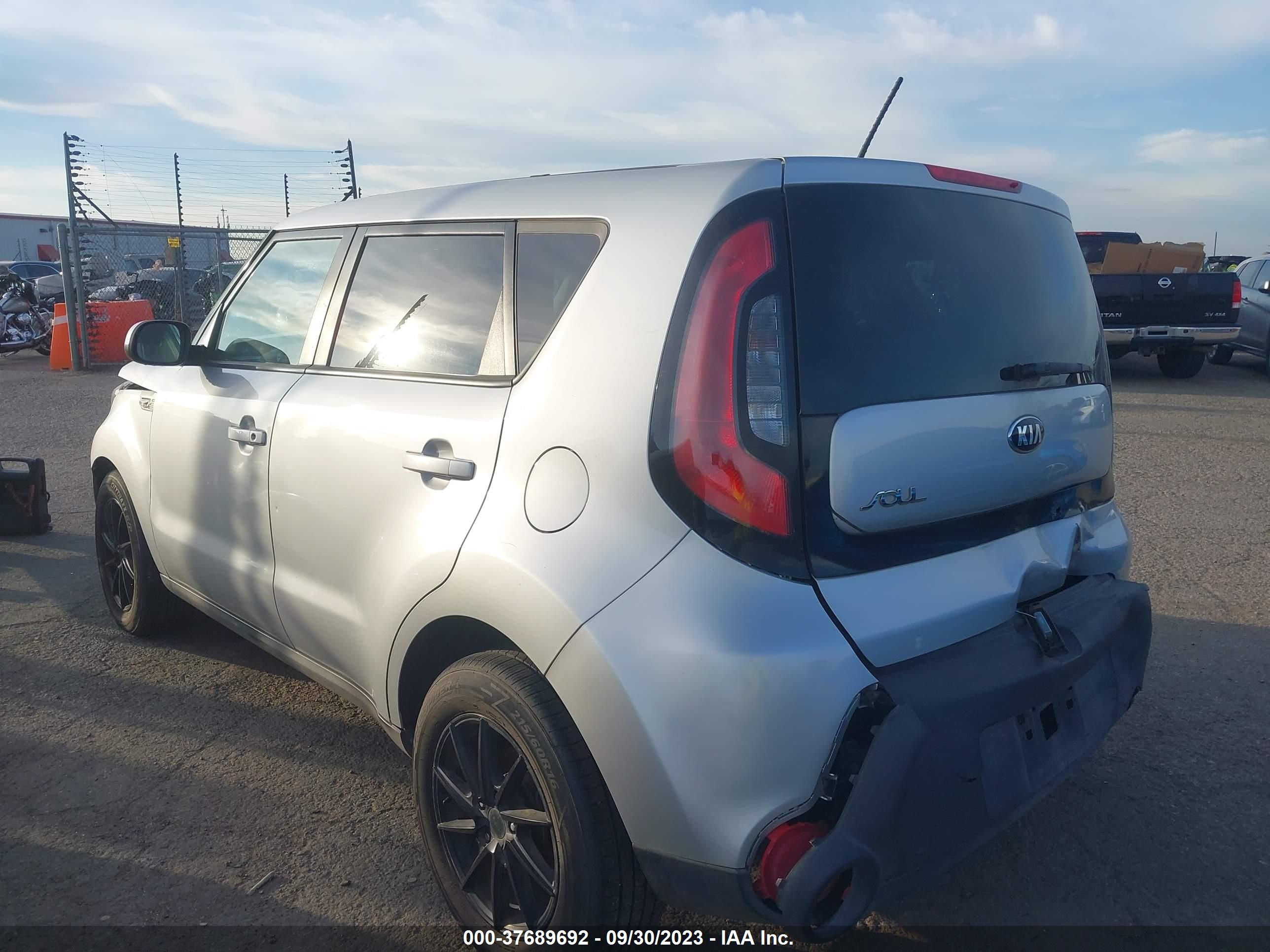 Photo 2 VIN: KNDJN2A22E7747051 - KIA SOUL 