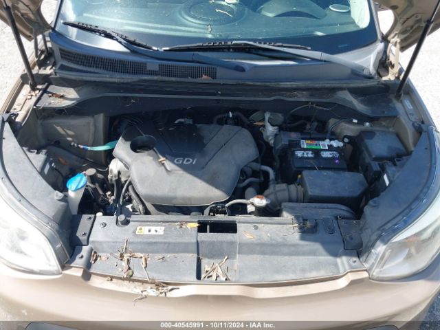 Photo 9 VIN: KNDJN2A22F7120688 - KIA SOUL 