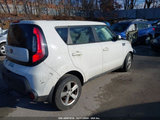 Photo 3 VIN: KNDJN2A22F7168109 - KIA SOUL 