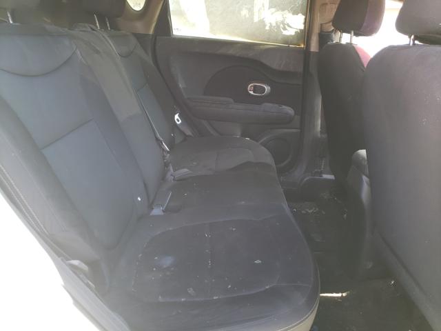 Photo 5 VIN: KNDJN2A22F7177067 - KIA SOUL 