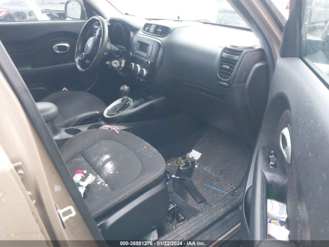 Photo 4 VIN: KNDJN2A22F7181507 - KIA SOUL 