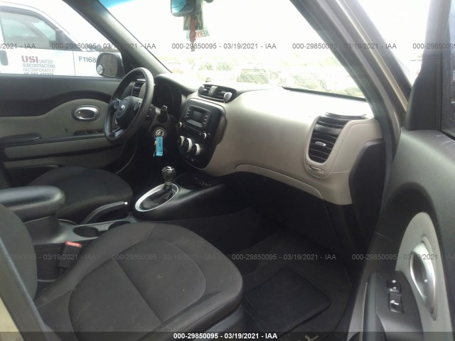 Photo 4 VIN: KNDJN2A22F7182723 - KIA SOUL 